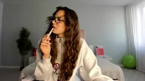 Kira online show from September 17, 1:14 am