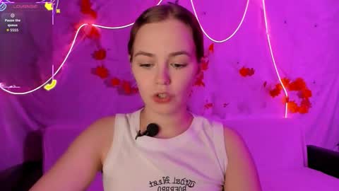 Lisa online show from November 21, 7:05 pm