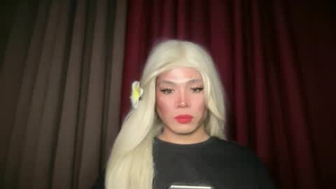 KITTY online show from April 6, 1:01 pm