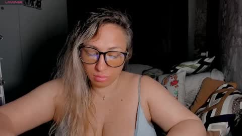 Kris online show from April 6, 2:44 am