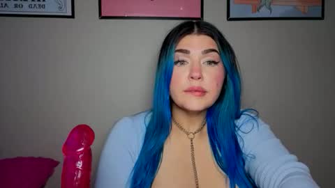 FrannaBanana online show from November 15, 9:05 pm