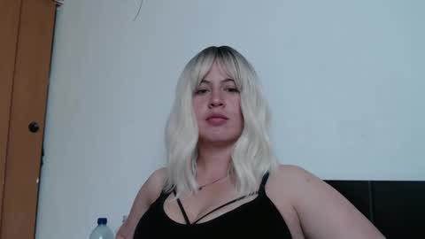 Francesca online show from February 25, 8:53 pm