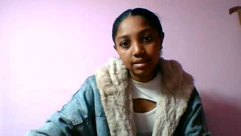 francia333068 online show from June 29, 8:10 am