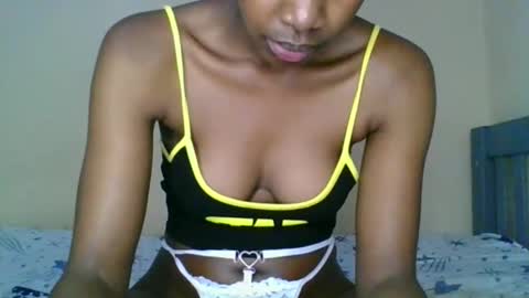 freaky_beauty online show from March 16, 11:14 am