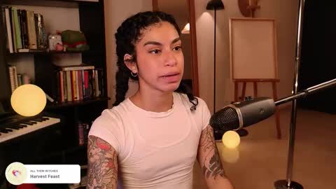 Vale online show from November 21, 4:47 am