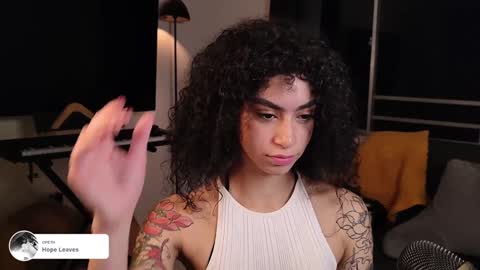 Vale online show from December 31, 4:49 am