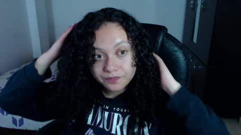 Louise  online show from January 14, 4:36 am