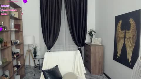 Freya online show from February 28, 7:35 pm