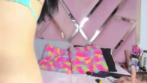 Freyaht online show from December 14, 5:24 am