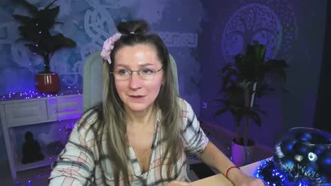 Frida Tander online show from December 27, 9:06 am