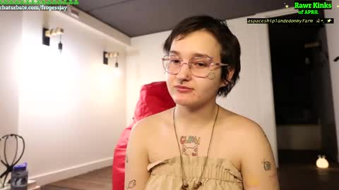   Jaywise Frogfoot  online show from April 3, 5:44 pm