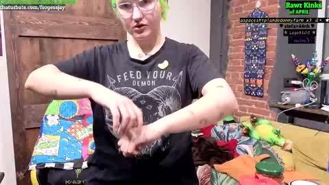   Jaywise Frogfoot  online show from April 11, 8:12 pm