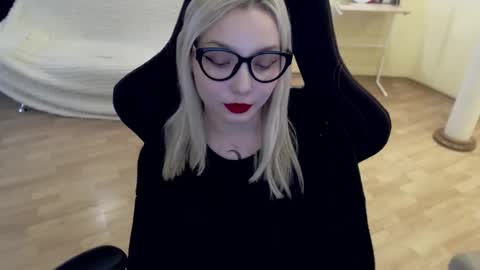 Lilith online show from March 3, 11:14 am