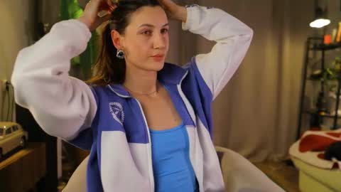 G online show from November 10, 6:47 pm