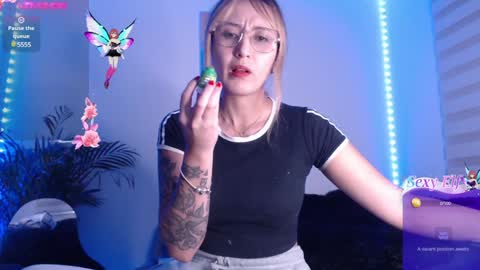 Gabriela online show from January 4, 12:37 am