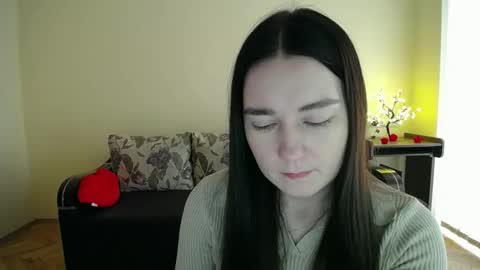 Jaklin online show from February 7, 10:30 am