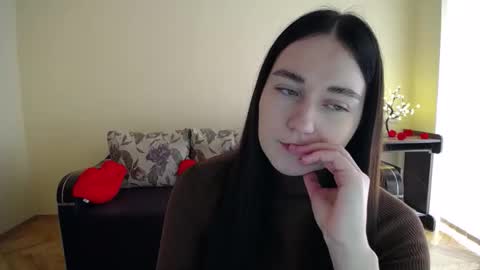 Jaklin online show from March 23, 9:26 am