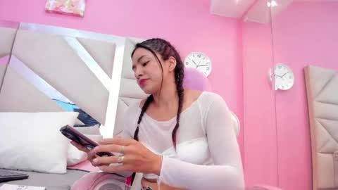 Gabby online show from May 1, 3:43 am