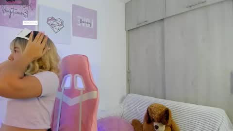 Gaby online show from October 7, 2:16 am