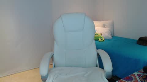 .  online show from February 6, 4:21 am