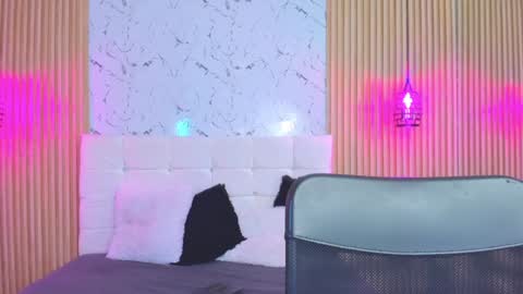 Gabriela Evans MS online show from January 15, 10:13 pm