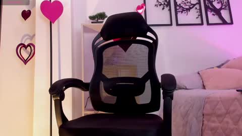 Gabriella online show from February 15, 7:39 pm