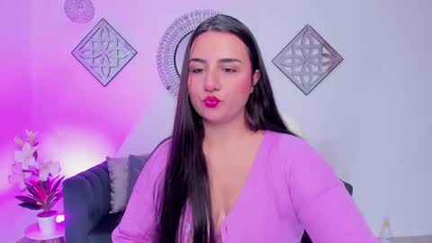 gabriella_evans_ online show from October 14, 12:08 pm