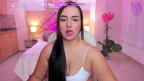 gabriella_evans_ online show from December 15, 3:56 am