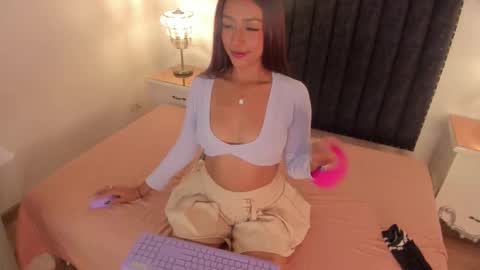 gabriella ortiz online show from November 26, 7:26 pm