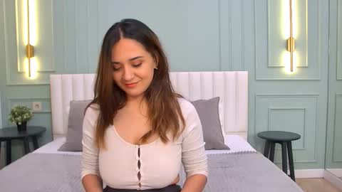 Gabriella online show from October 2, 6:18 am