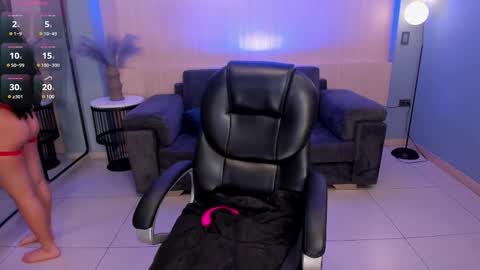 Gabriella Lee online show from February 26, 3:57 am