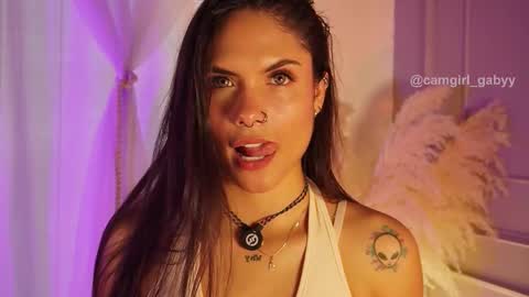 GABY online show from February 20, 2:18 pm