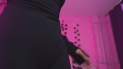 Gaby online show from January 4, 6:19 pm