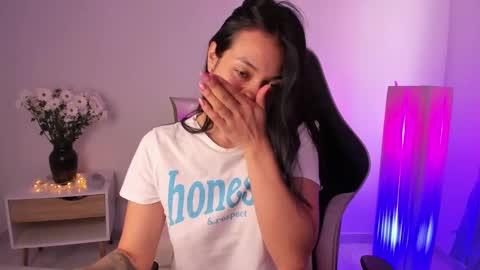 Gabriela online show from March 4, 5:03 pm