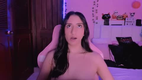 gabyye capprins online show from October 14, 1:41 am