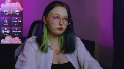 Vi online show from November 11, 5:21 pm