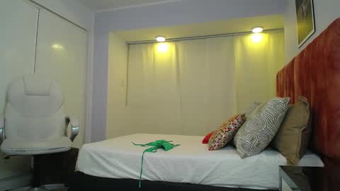 GENESIS online show from March 6, 2:51 am