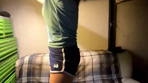 Yuki online show from February 20, 1:34 pm