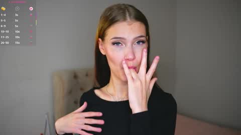 Emily online show from February 28, 5:12 pm