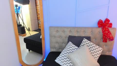 Georgina Coule online show from December 11, 12:02 pm