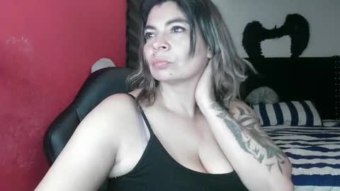 Georgina  online show from April 17, 3:08 am