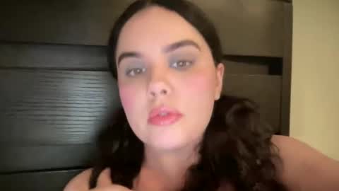 The Queen of Squirt online show from December 7, 5:26 am