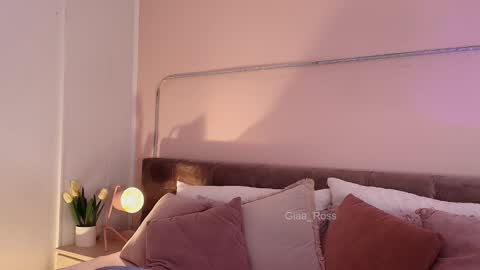 Gia online show from February 18, 11:44 am