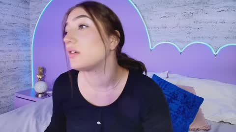 Gia online show from April 14, 8:20 pm