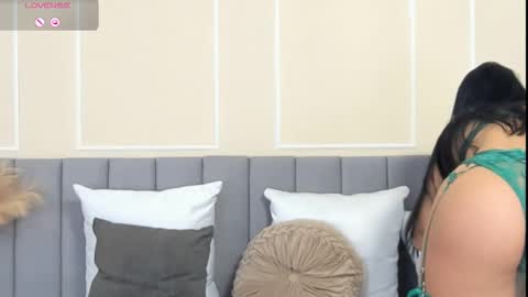 giannanoir online show from November 6, 1:55 am