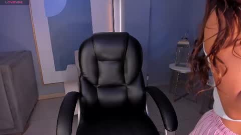   online show from June 12, 7:11 pm