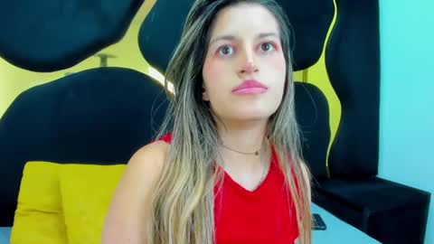 GiaRoussel online show from September 12, 6:15 pm