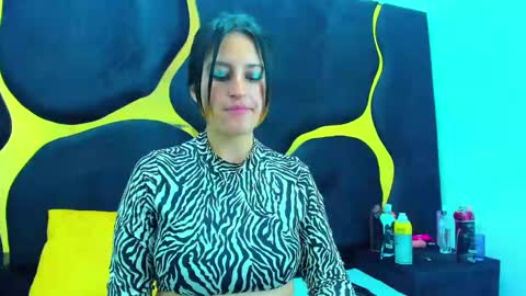 GiaRoussel online show from March 6, 2:08 pm