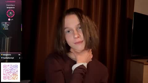 Molly online show from October 29, 7:16 pm