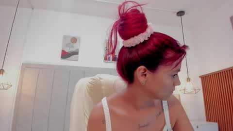 Gimena online show from November 25, 11:45 am